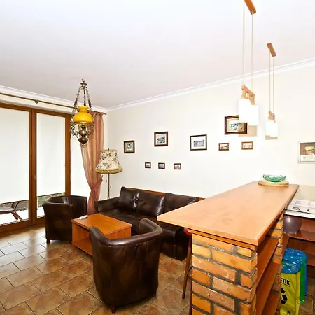 Admiral Nelson Apartment