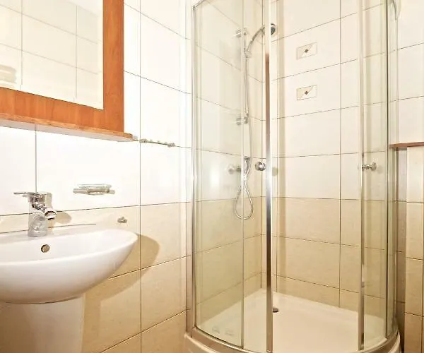 Admiral Nelson * Hel