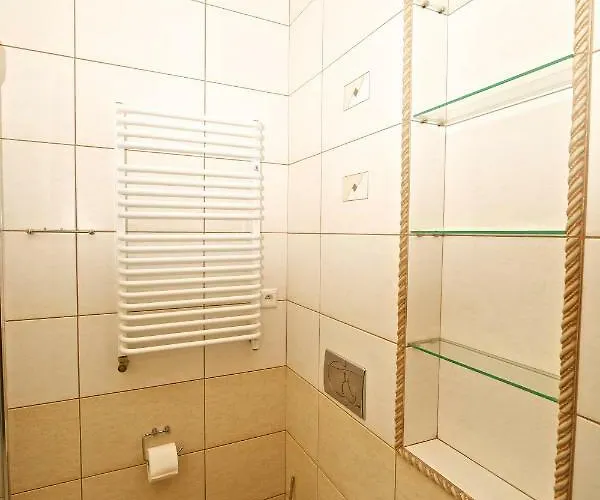 Apartment Admiral Nelson Hel